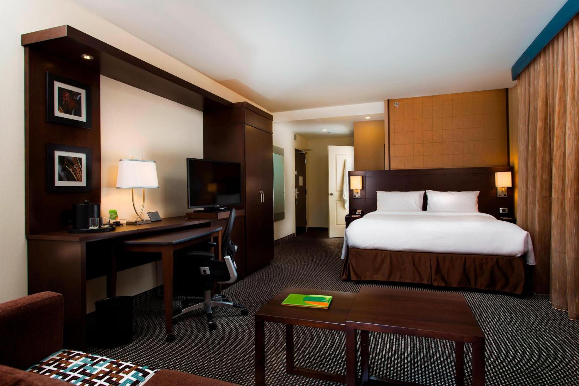 Courtyard Par Marriott Montreal Centre-Ville Exterior foto